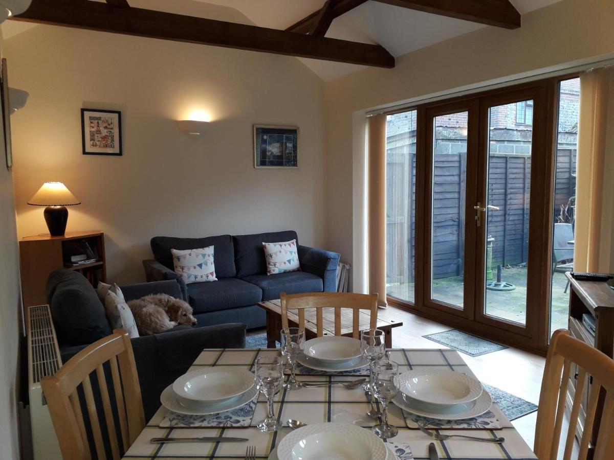 Tanglewood Cottage Thorpe Market Extérieur photo